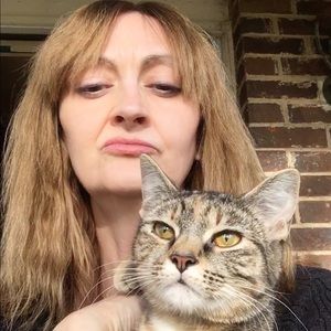 Meet your Posher, Carrie